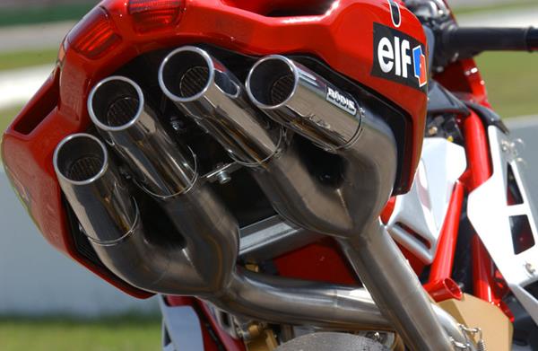 MV Agusta pipes